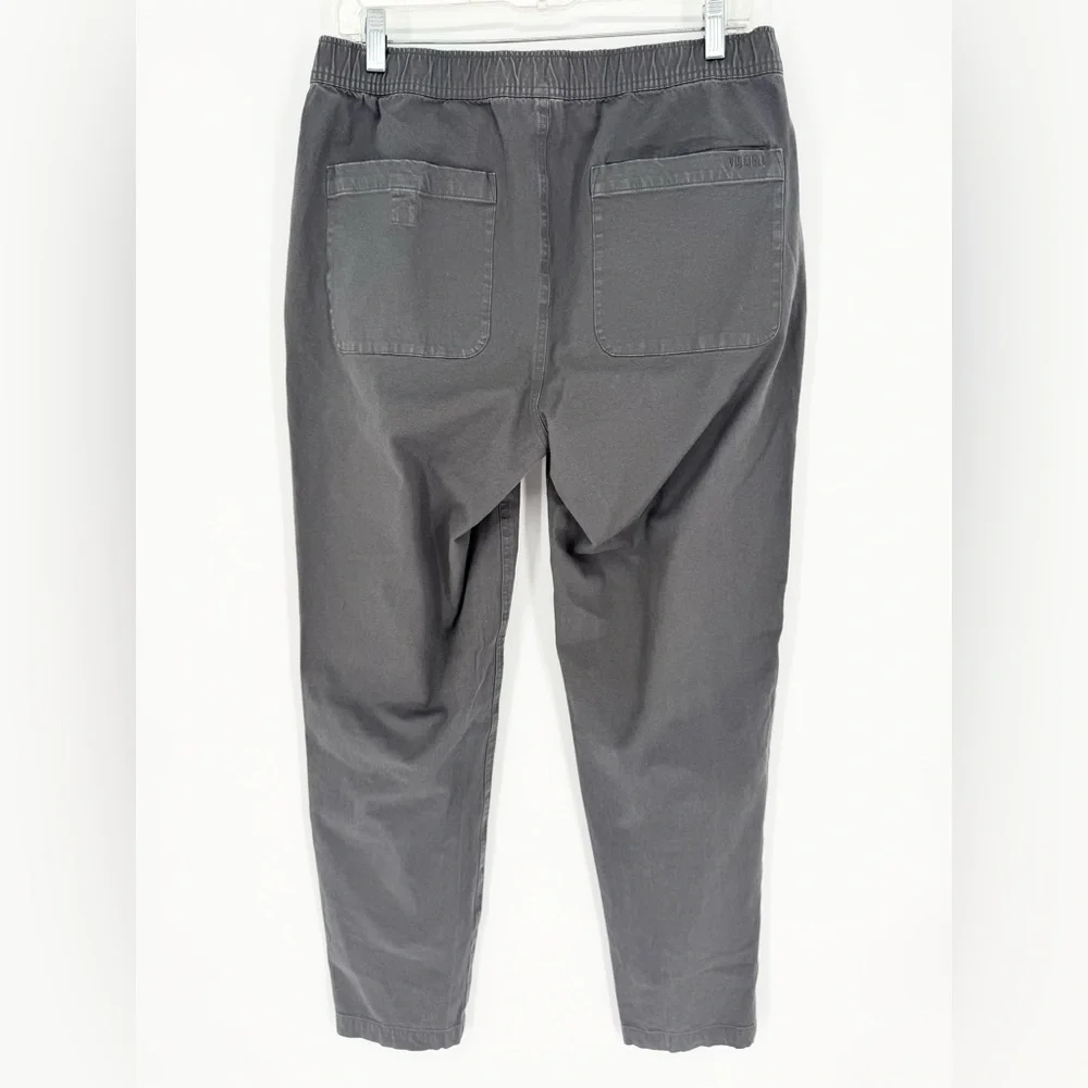 Vuori All Ways Elastic Waist Pant Grey Size M‎ Outdoor Athleisure Sporty Dressy